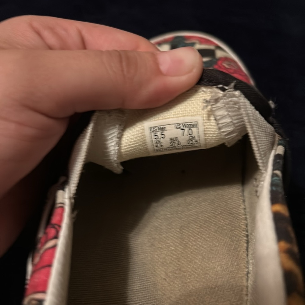 Vans - Picture 5 of 5
